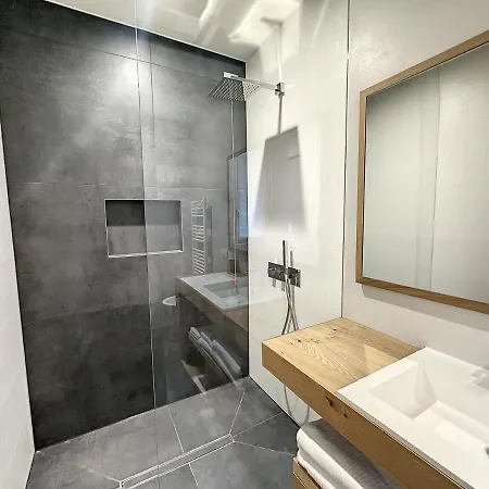 Ad Suite Apartment Riva del Garda Exterior photo